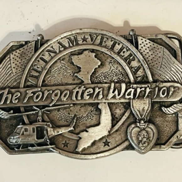 Belt Buckle vtg silver pewter brass Bergamot Siskiyou Vietnam Forgotten Warrior - Picture 4 of 4